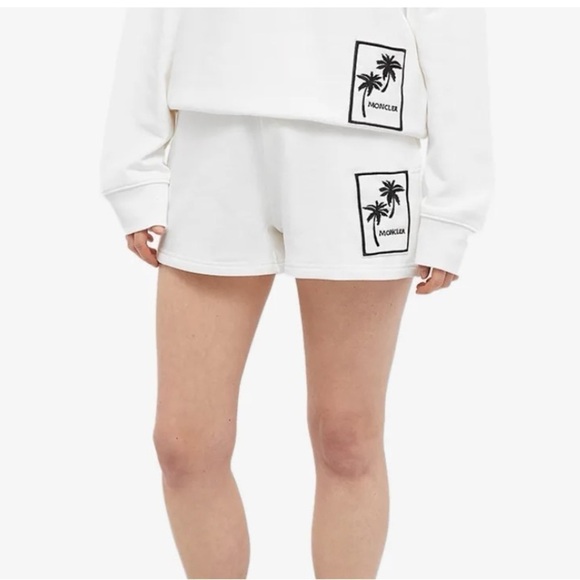 Moncler Palm Tree Patch Cotton Sweat Shorts white - Picture 1 of 13